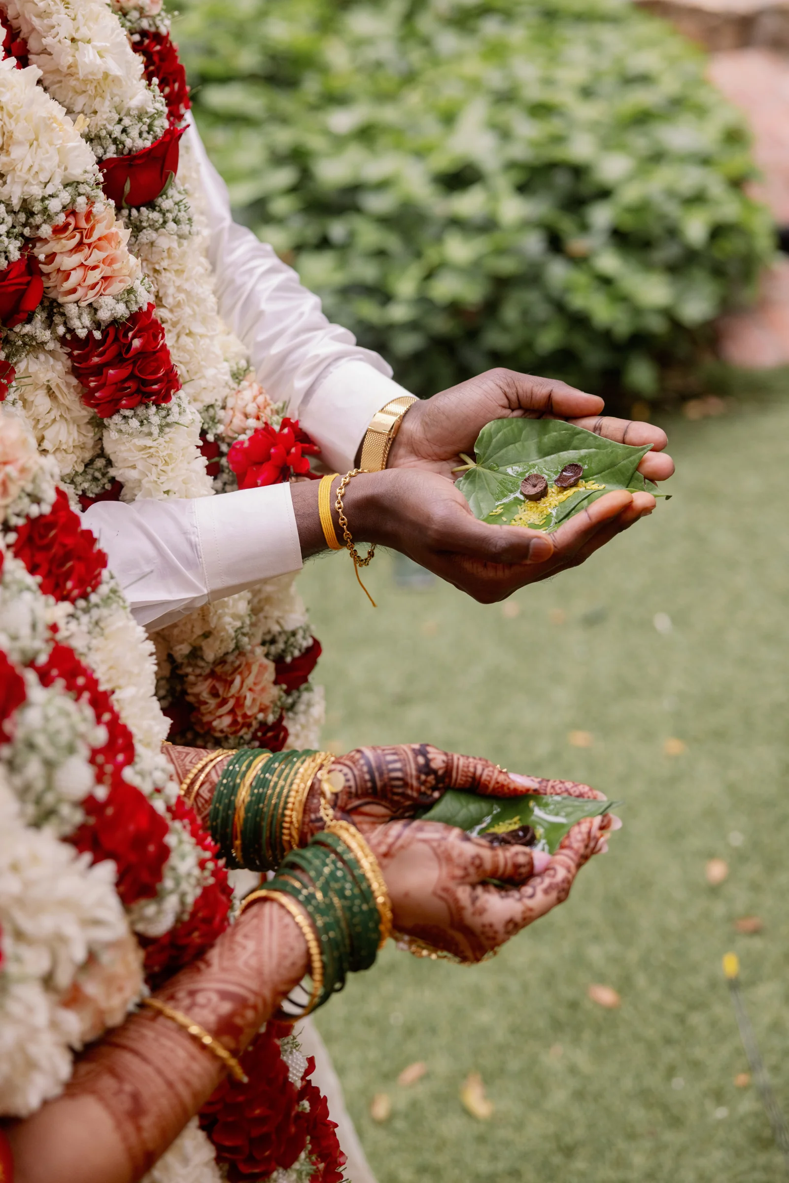 Sandhiya & Vignesh — family & tradition